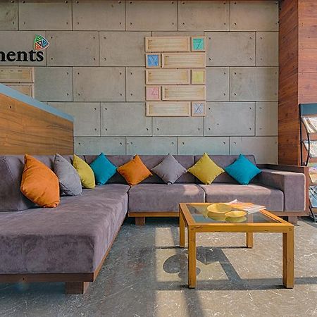 Hotel The Elements Rajkot Exterior foto